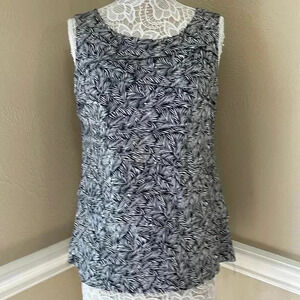 Dressbarn Collection Shell